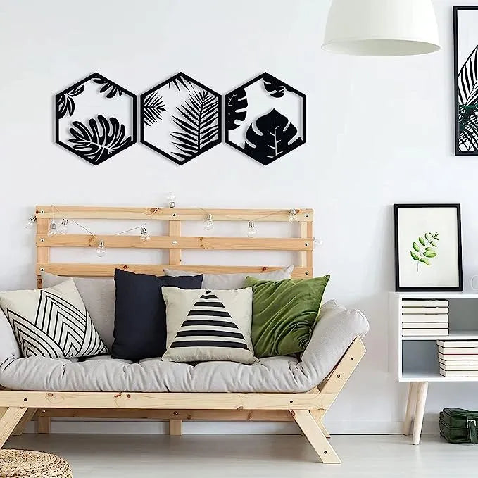 Hexagonal Leaf Pattern Metal Wall Art - Elegant Botanical Decor